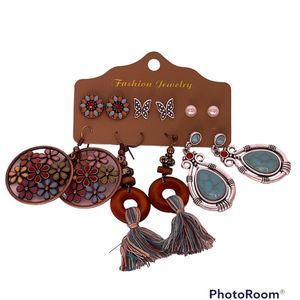 NWT Boho 6 pair of earrings, 3 dangle, 3 studs, super cute, smoke free h…
